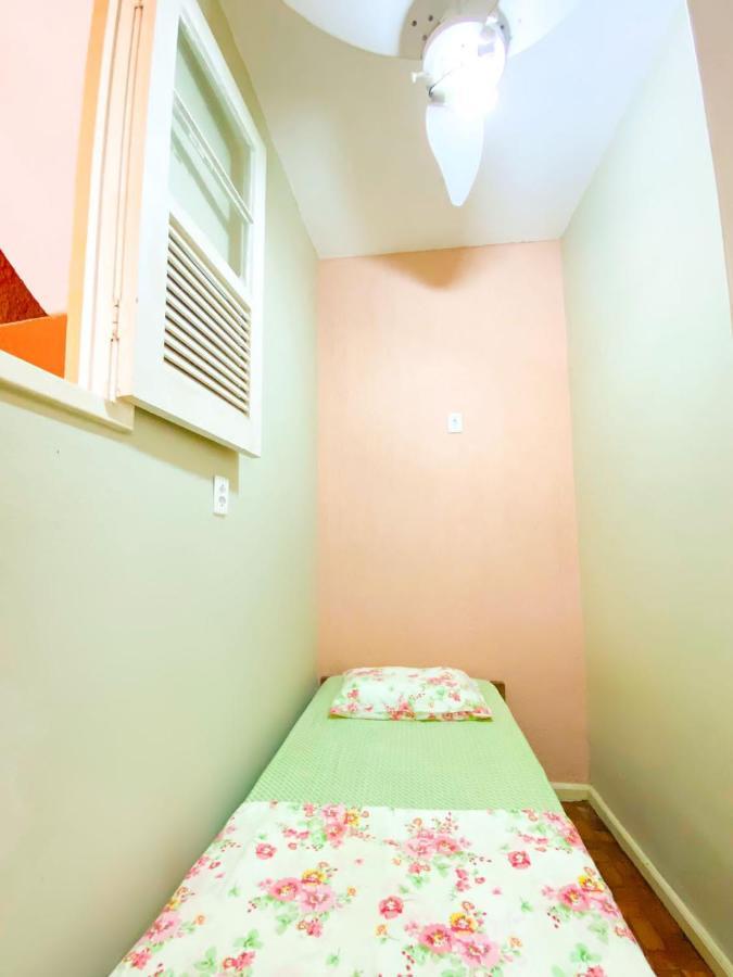 Rio Guesthouse - Um Quarteirao Da Praia De Copacabana Ρίο ντε Τζανέιρο Εξωτερικό φωτογραφία