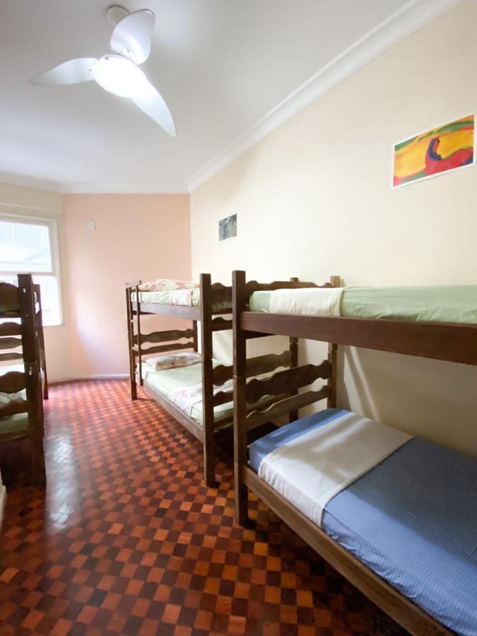 Rio Guesthouse - Um Quarteirao Da Praia De Copacabana Ρίο ντε Τζανέιρο Εξωτερικό φωτογραφία