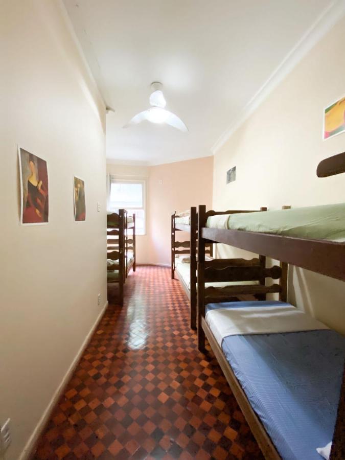 Rio Guesthouse - Um Quarteirao Da Praia De Copacabana Ρίο ντε Τζανέιρο Εξωτερικό φωτογραφία