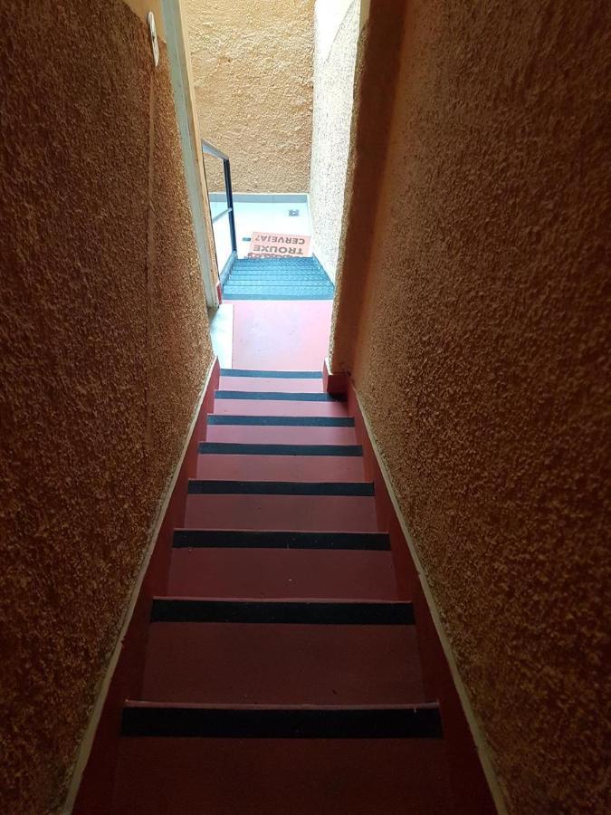 Rio Guesthouse - Um Quarteirao Da Praia De Copacabana Ρίο ντε Τζανέιρο Εξωτερικό φωτογραφία