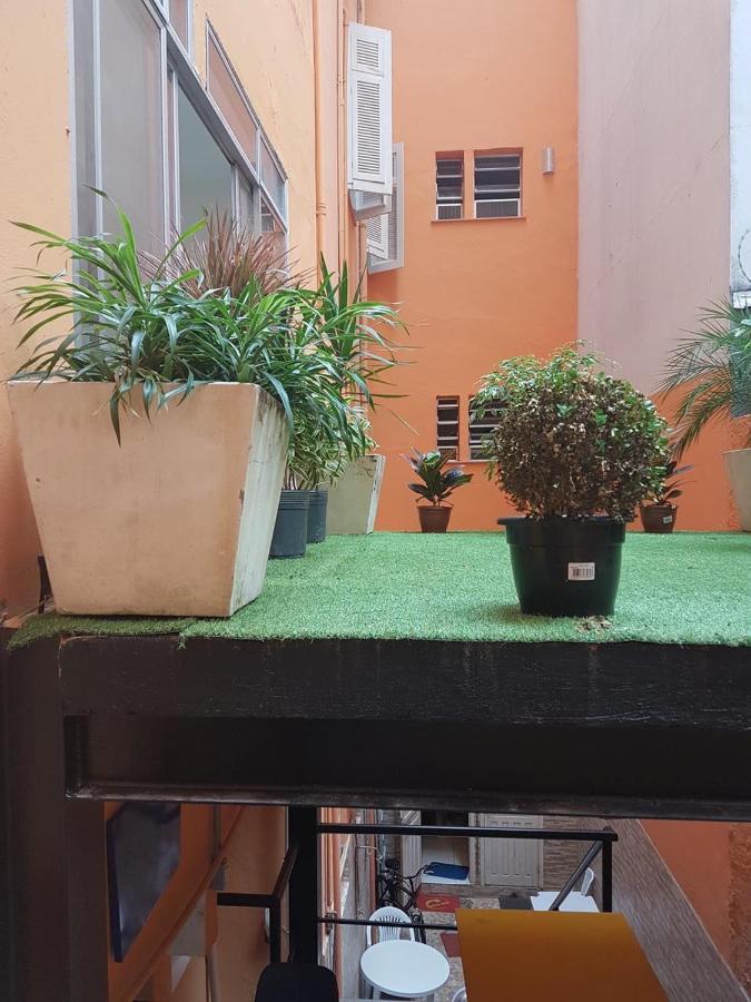 Rio Guesthouse - Um Quarteirao Da Praia De Copacabana Ρίο ντε Τζανέιρο Εξωτερικό φωτογραφία