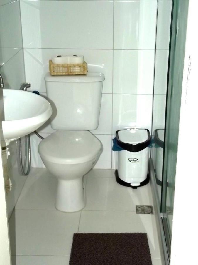 Rio Guesthouse - Um Quarteirao Da Praia De Copacabana Ρίο ντε Τζανέιρο Εξωτερικό φωτογραφία
