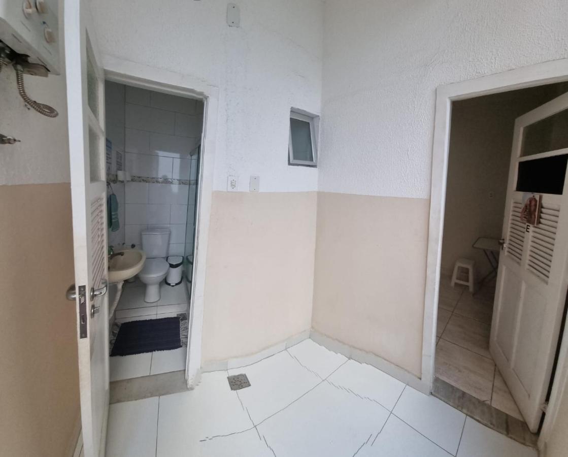 Rio Guesthouse - Um Quarteirao Da Praia De Copacabana Ρίο ντε Τζανέιρο Εξωτερικό φωτογραφία